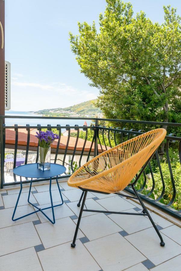 Apartmani Mirta 오미스 외부 사진